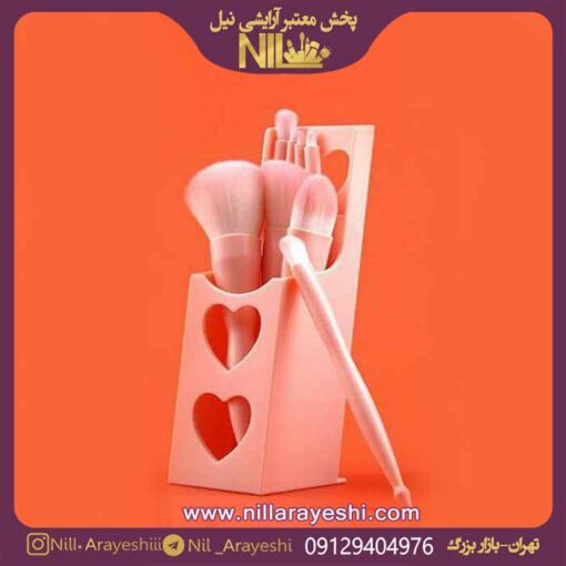 براش استندی طرح قلب صورتی