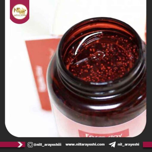 ژل آبرسان و روشن کننده و ضد چروک انار فارم استی