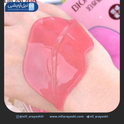 ماسک لب ورقه ای توت فرنگی بیوآکوا کد bqy1099