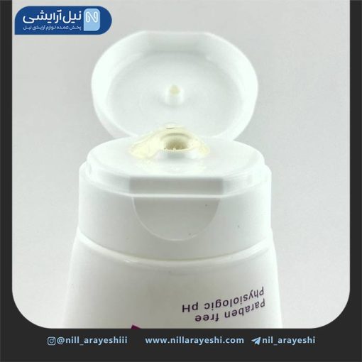 ژل بهداشتی بانوان نئودرم 150 میل