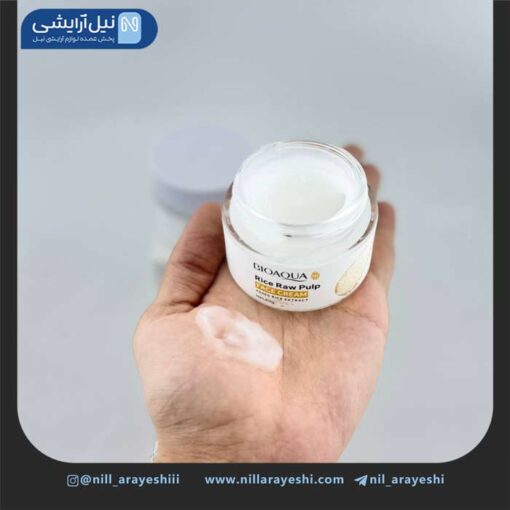 کرم آبرسان صورت عصاره برنج خام بیوآکوا کد BQY56303
