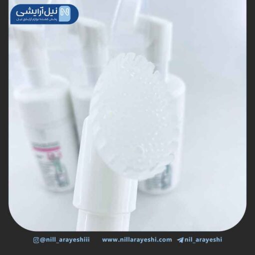فوم شستشو صورت براش دار لاروش