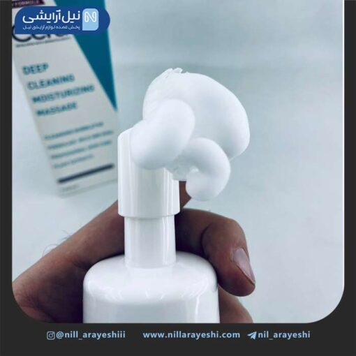 فوم شستشو صورت براش دار مرطوب کننده سراوی