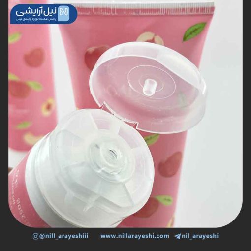 اسکراب و نمک بدن تیوپی هلو بیوآکوا کد bqy22835
