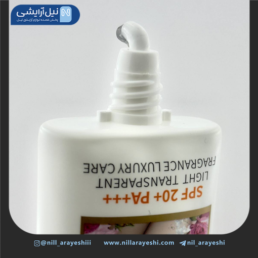 کرم بدن و ضد آفتاب تیوپی ویتامین سی سادور spf20 کد sd50004