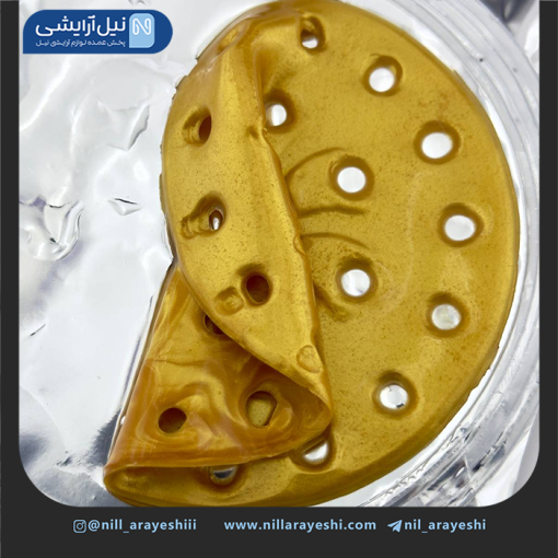ماسک سینه ورقه ای طلایی سادور
